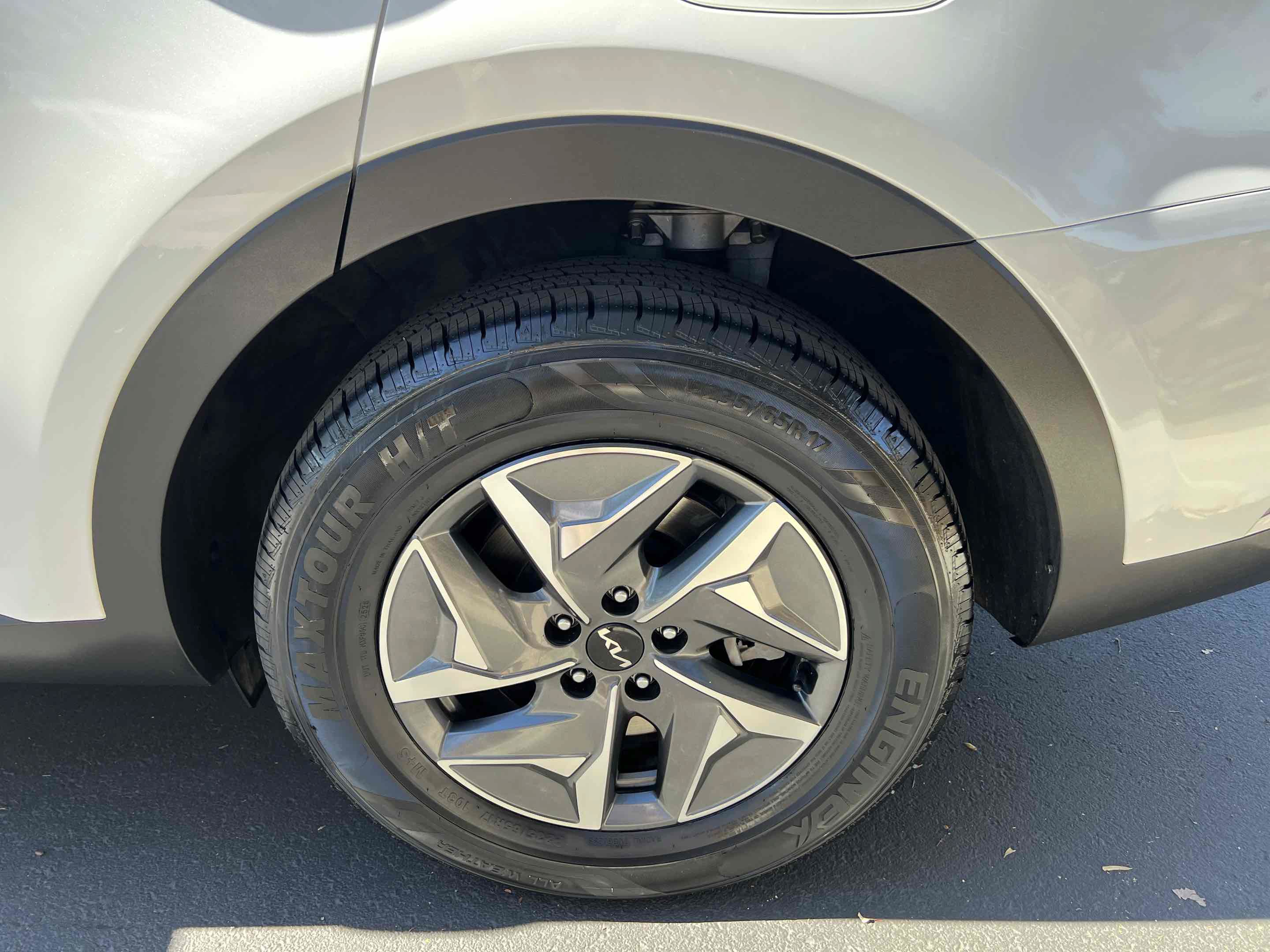 Used 2022 Kia Sorento S FWD image 83