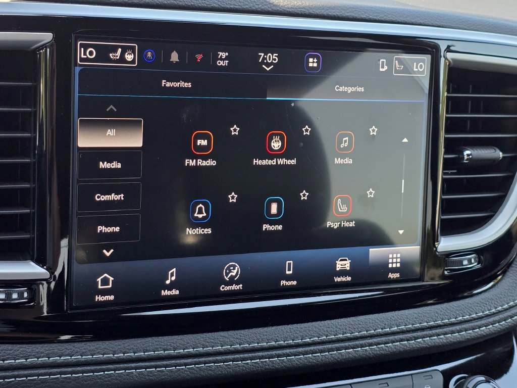 New 2027 Chrysler Pacifica Select FWD image 32