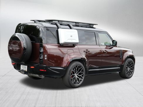 Used 2024 Land Rover Defender 130 X AWD/4WD image 5