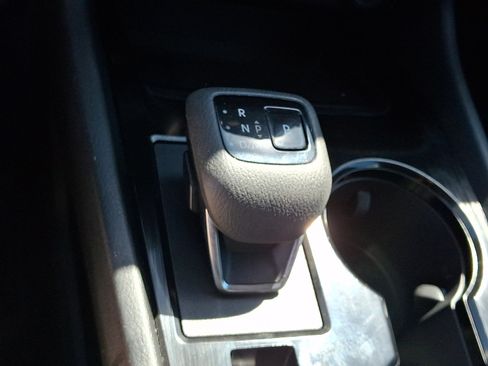 Certified 2023 Nissan Rogue S AWD/4WD image 17