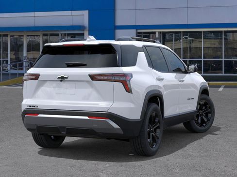 New 2026 Chevrolet Equinox LT w/ Midnight Edition image 4