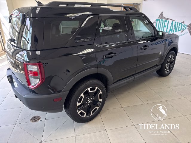 Certified 2023 Ford Bronco Sport Outer Banks w/ Tech Package AWD/4WD image 9