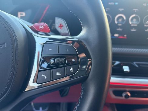 Used 2023 BMW XM image 23