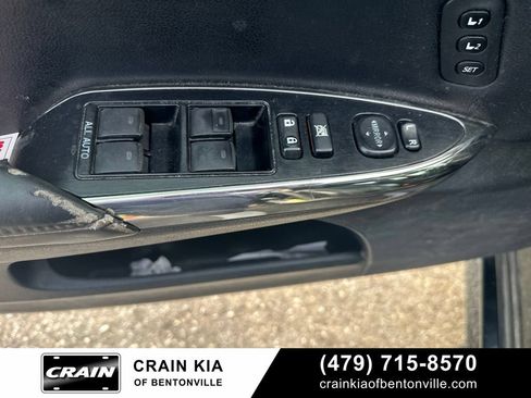 Used 2013 Toyota Avalon XLE Touring FWD image 11