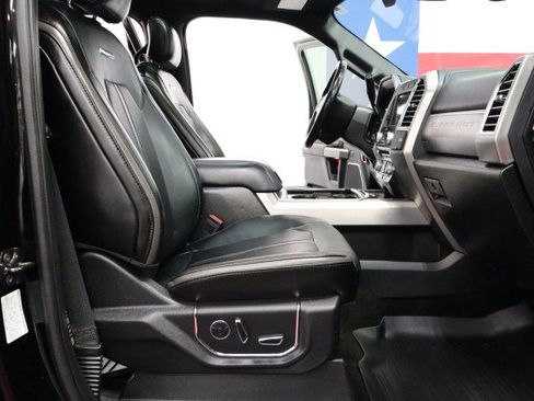 Used 2017 Ford F350 Platinum w/ Platinum Ultimate Package AWD/4WD image 7