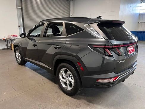 Used 2023 Hyundai Tucson SEL FWD image 5