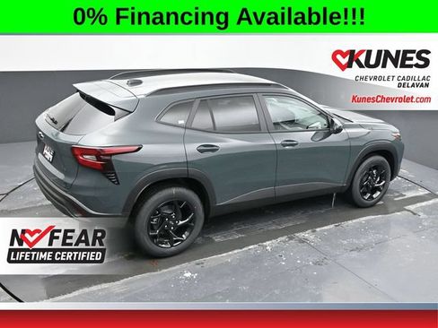 New 2026 Chevrolet Trax LT w/ Driver Confidence Package FWD image 27