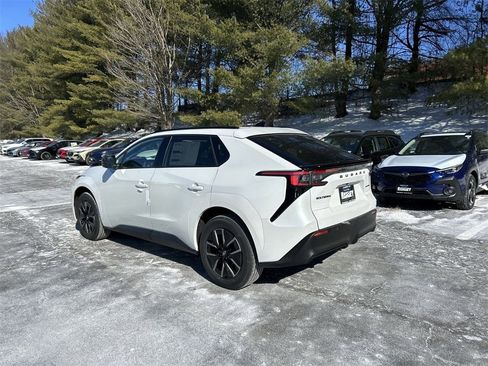 New 2026 Subaru Solterra Premium image 6