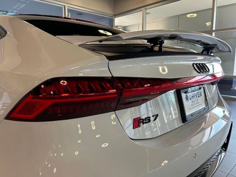 Used 2021 Audi RS 7 Sportback w/ Black Optic Package image 42