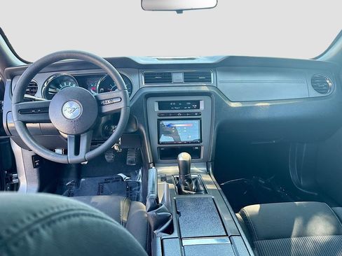 Used 2010 Ford Mustang GT RWD image 20