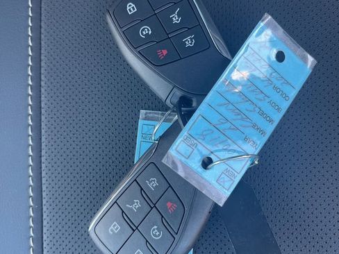 New 2026 Chevrolet Suburban Premier image 44