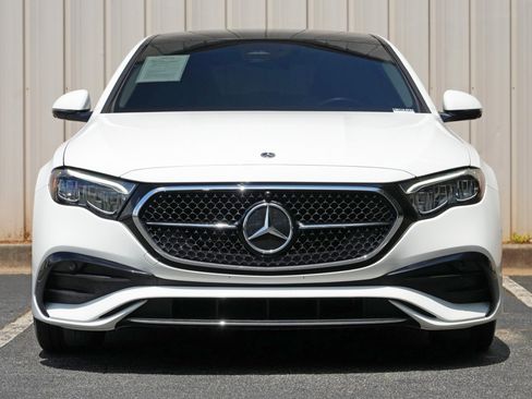 Used 2025 Mercedes-Benz E 350 Sedan w/ Winter Package image 7