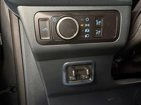Certified 2025 Ford Maverick XL w/ 4K Tow Package AWD/4WD image 22