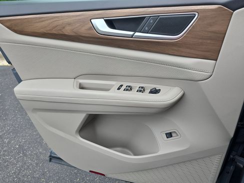 Used 2026 Volkswagen Atlas SE w/ Panoramic Sunroof Package FWD image 30