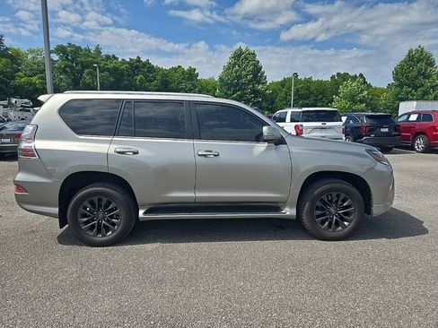 Used 2023 Lexus GX 460 Premium w/ Premium Plus Package AWD/4WD image 8