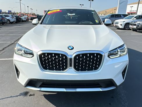 Used 2025 BMW X4 xDrive30i w/ Premium Package image 8