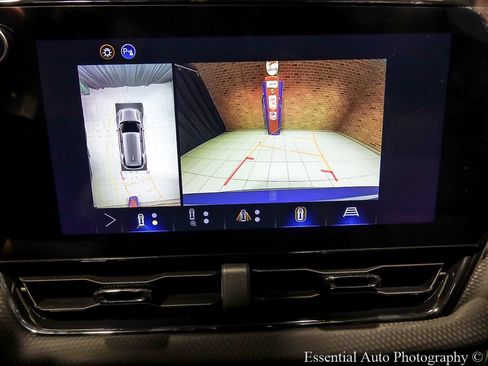 New 2026 Chevrolet Equinox RS w/ Safety and Technology Package FWD image 19