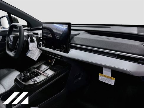 New 2026 Subaru Solterra AWD/4WD image 30