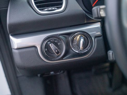 Used 2024 Porsche 718 Cayman image 14