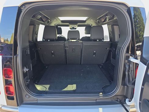 Certified 2025 Land Rover Defender 110 S AWD/4WD image 12