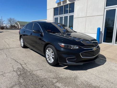 Used 2018 Chevrolet Malibu LT image 1