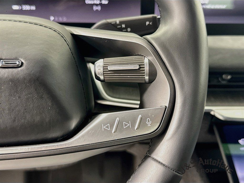 Used 2025 Lucid Air Grand Touring AWD/4WD image 14