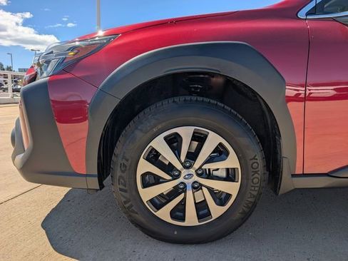 Used 2025 Subaru Outback Premium w/ Popular Package #1A AWD/4WD image 13