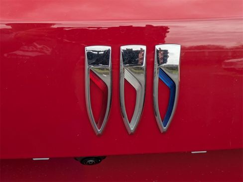 New 2025 Buick Envision Sport Touring image 24