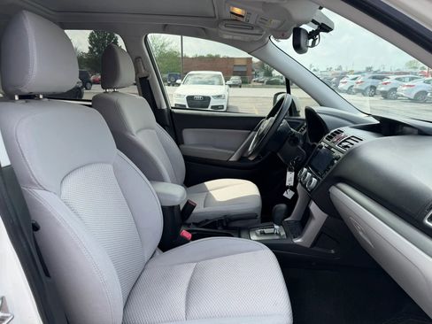 Used 2016 Subaru Forester 2.5i Premium AWD/4WD image 30