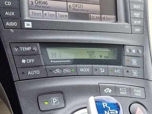 Used 2010 Toyota Prius Five image 18