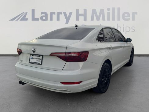 Used 2020 Volkswagen Jetta S w/ Driver Assistance Package image 5