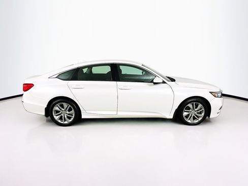Used 2018 Honda Accord LX image 5