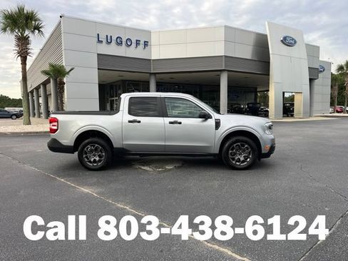 Used 2022 Ford Maverick XLT FWD image 2