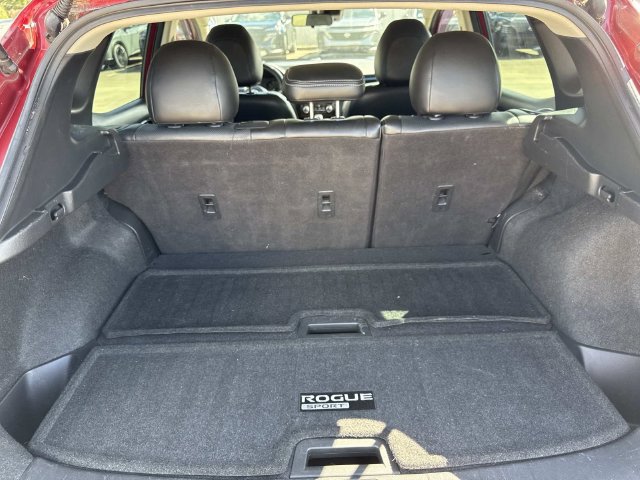 Used 2020 Nissan Rogue Sport SV w/ All-Weather Package FWD image 12