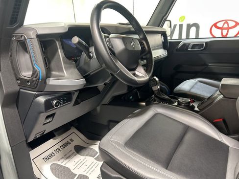 Used 2024 Ford Bronco Black Diamond w/ Sasquatch Package image 22