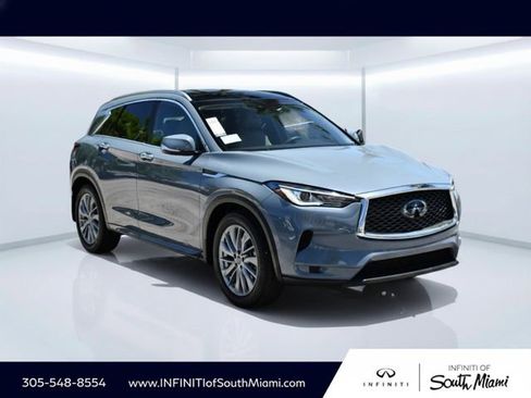 Used 2025 INFINITI QX50 Luxe AWD/4WD image 3
