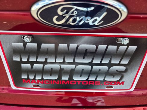 Used 2013 Ford Fiesta SE w/ Moon & Mood Pkg FWD image 31
