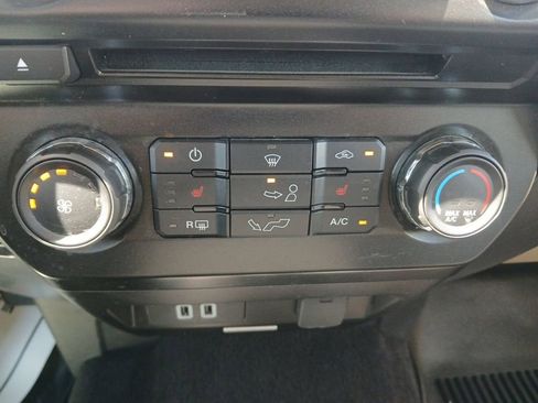 Used 2017 Ford F150 XLT w/ Equipment Group 302A Luxury AWD/4WD image 24