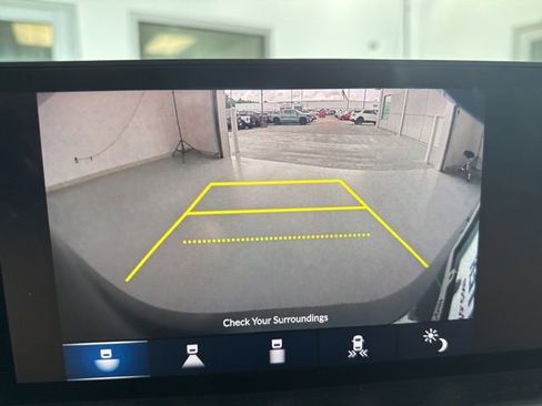 Used 2022 Acura MDX FWD w/ Technology Package image 25