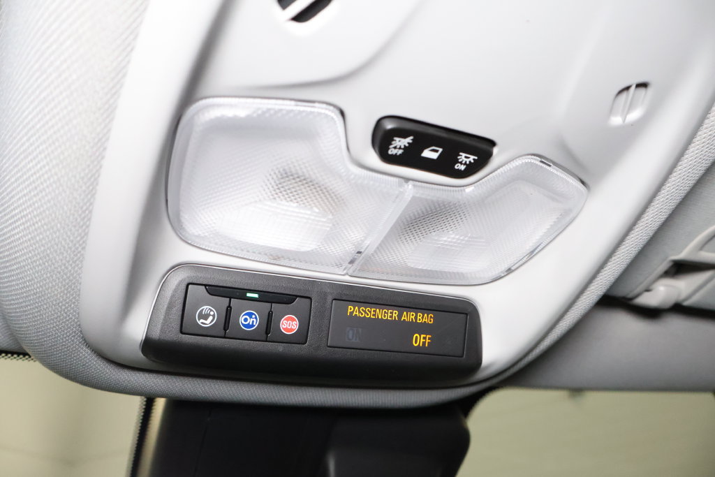 Used 2025 Chevrolet TrailBlazer LT AWD/4WD image 23