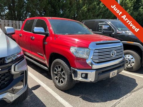 Used 2017 Toyota Tundra Limited RWD image 1