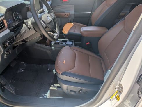 Used 2024 Ford Maverick Lariat w/ FX4 Off-Road Package AWD/4WD image 14