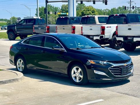 Used 2024 Chevrolet Malibu LS FWD image 7