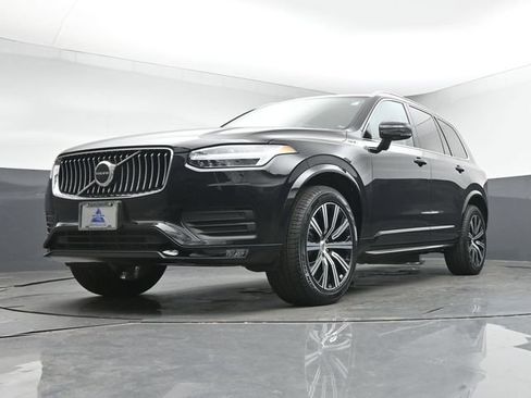 Used 2023 Volvo XC90 B6 Core w/ Protection Package Premier AWD/4WD image 36