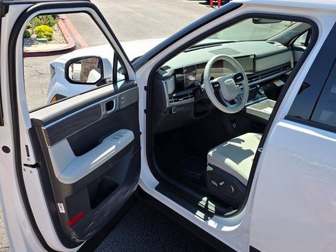 New 2025 Hyundai Santa Fe Limited image 40