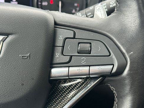 Certified 2022 Cadillac XT6 Sport w/ Technology Package image 35