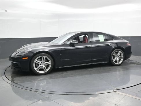 Used 2019 Porsche Panamera 4 AWD/4WD image 9