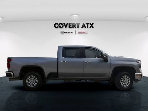 Used 2025 Chevrolet Silverado 2500 LTZ AWD/4WD image 8