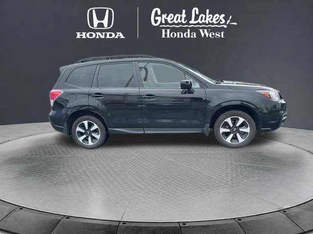 Used 2018 Subaru Forester 2.5i Premium w/ All-Weather Package AWD/4WD image 4