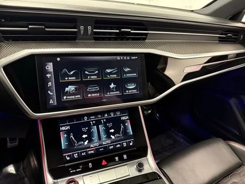 Used 2021 Audi RS 7 Sportback w/ Carbon Optic Package image 45